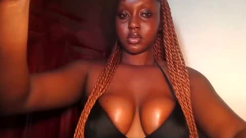 Snapshot of black_paanther chatting on 05.08.26 black_paanther online show from 05.08.26
