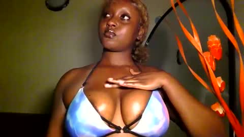 Snapshot of black_paanther chatting on 05.28.26 black_paanther online show from 05.28.26