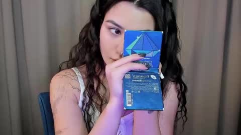 Mon Mon online show from 01.05.25