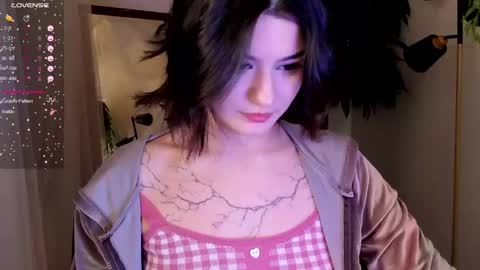 Mon Mon online show from 02.08.25