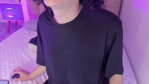 B L A C K  R O S E  online show from 12.21.25