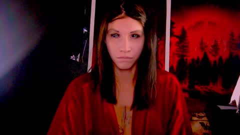 Snapshot of black_sswan chatting on 11.04.25 Kristin online show from 11.04.25