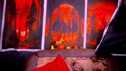 Snapshot of black_sswan chatting on 11.20.25 Kristin online show from 11.20.25