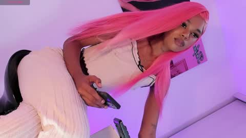 Snapshot of black_thifanny1 chatting on 05.14.26 black_thifanny1 online show from 05.14.26