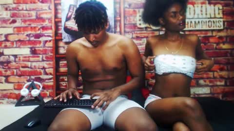 Snapshot of blackandaxel chatting on 12.14.25 BlackAndAxel online show from 12.14.25