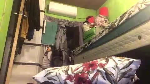 Crystal online show from 04.18.26