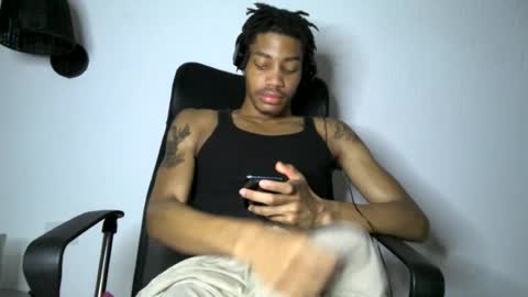 Snapshot of blackbulltitus chatting on 07.02.26 BlackBullTitus online show from 07.02.26
