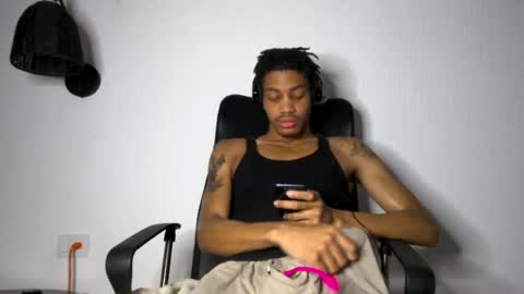 Snapshot of blackbulltitus chatting on 07.09.26 BlackBullTitus online show from 07.09.26