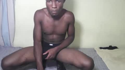 Snapshot of blackcoupel chatting on 02.14.26 blackcoupel online show from 02.14.26