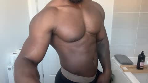 Snapshot of blackdaddygemini chatting on 04.29.26 Blackgeminidude online show from 04.29.26