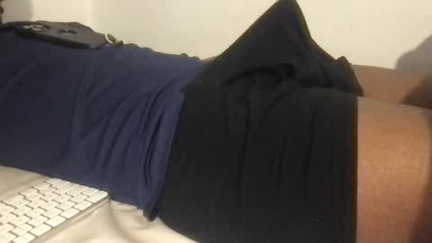 Snapshot of blackdiscreet chatting on 02.11.25 blackdiscreet online show from 02.11.25