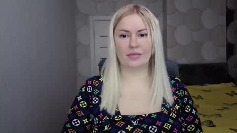 blackeyes11 online show from 12.18.25