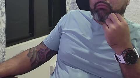 Snapshot of blackfirebird chatting on 10.24.25 blackfirebird online show from 10.24.25