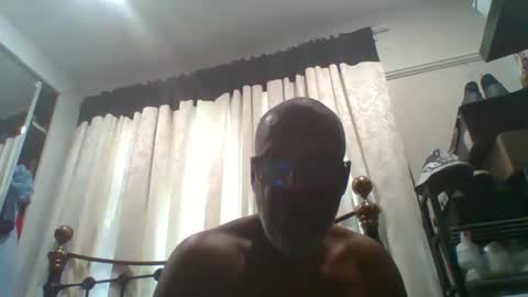 Snapshot of blackmanluv chatting on 05.06.26 Me and her online show from 05.06.26