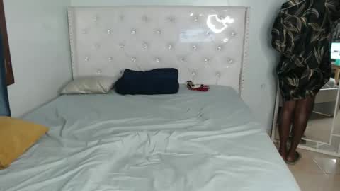 Cleo online show from 10.13.25