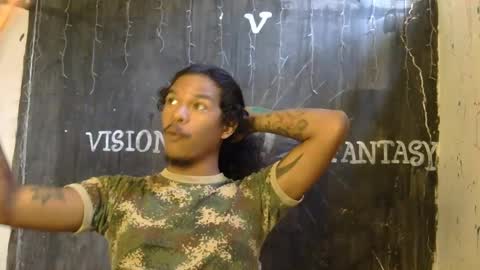 Snapshot of blackphylosofy chatting on 01.12.25 i am D.L online show from 01.12.25