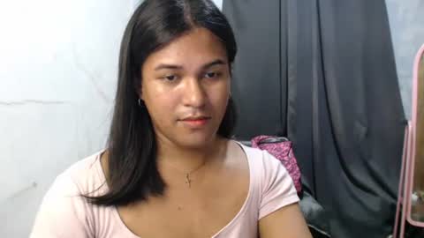 Snapshot of blackpinayts chatting on 11.11.25 Ellez online show from 11.11.25