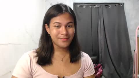 Snapshot of blackpinayts chatting on 11.23.25 Ellez online show from 11.23.25