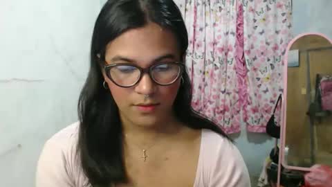 Ellez online show from 02.04.26