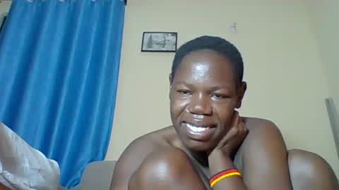 Snapshot of blacksexygal chatting on 06.08.26 SARAH online show from 06.08.26