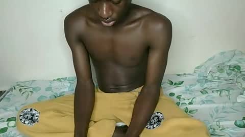 blacktwinkl online show from 04.07.26