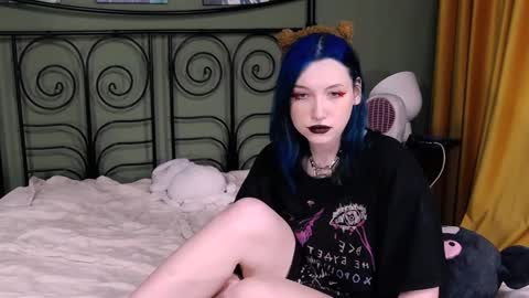 Snapshot of blacky_tea chatting on 01.05.25 blacky_tea online show from 01.05.25