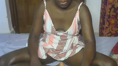 VIVIAN online show from 12.01.25