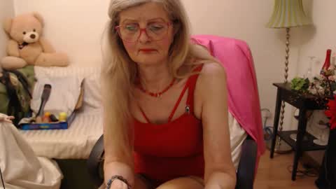 Snapshot of blairfort chatting on 01.23.25 blairfort online show from 01.23.25