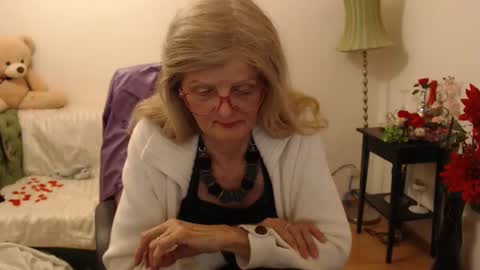 Snapshot of blairfort chatting on 02.12.25 blairfort online show from 02.12.25