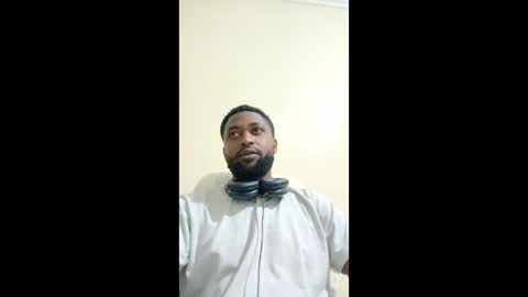 Snapshot of blakchiise chatting on 04.18.26 blakchiise online show from 04.18.26