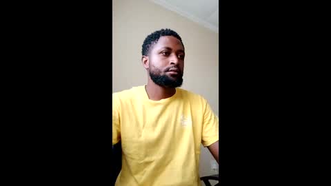 Snapshot of blakchiise chatting on 04.20.26 blakchiise online show from 04.20.26