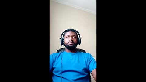 Snapshot of blakchiise chatting on 04.23.26 blakchiise online show from 04.23.26