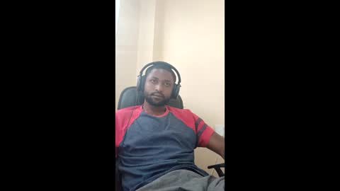 Snapshot of blakchiise chatting on 05.13.26 blakchiise online show from 05.13.26