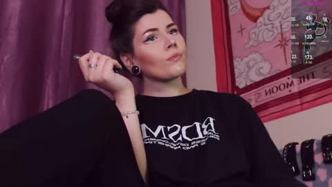 Britney online show from 03.05.25