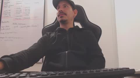 Snapshot of blakedavid69 chatting on 03.09.25 David online show from 03.09.25