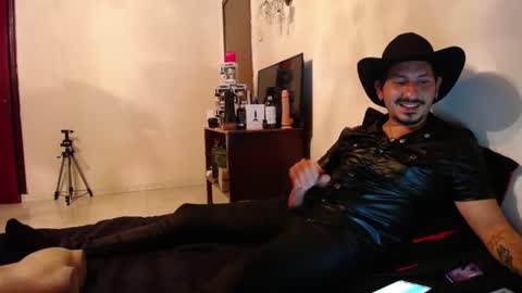 Snapshot of blakedavid69 chatting on 10.12.25 David online show from 10.12.25