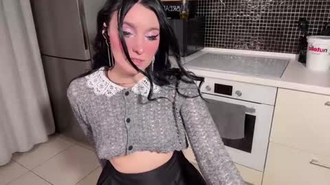 Snapshot of blancasuarez chatting on 09.29.25 MY VIDEOS THAT WILL MAKE YOU CUM - online show from 09.29.25