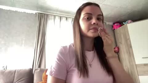 Snapshot of blanchbunt chatting on 06.16.26 Angel online show from 06.16.26