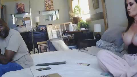 Snapshot of blaqmagic72 chatting on 10.31.25 Redandblaq online show from 10.31.25