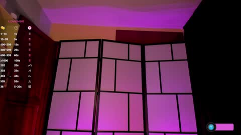 Evey Next Stream0312 online show from 10.24.25