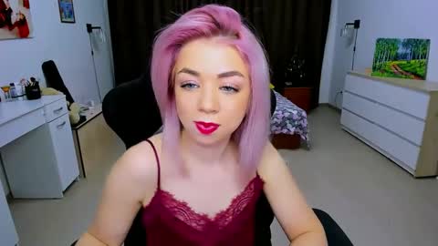 Nicole online show from 12.16.24