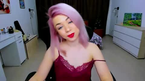 Nicole online show from 12.16.24