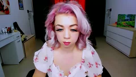 Nicole online show from 12.23.24