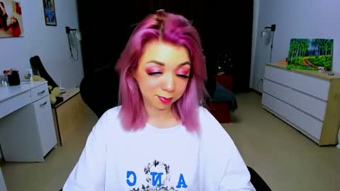 Nicole online show from 12.29.24