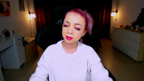 Nicole online show from 01.04.25