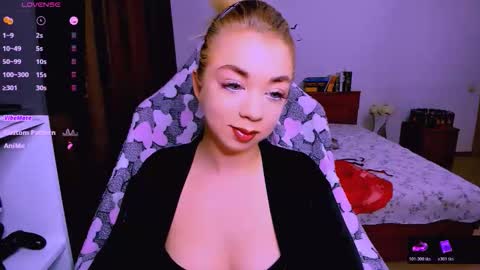 Nicole online show from 11.26.25