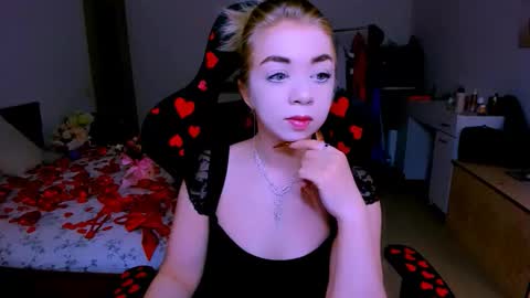 Nicole online show from 02.17.26