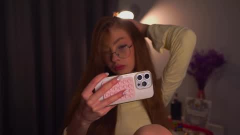  LiLy online show from 09.12.25