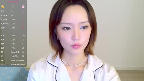 Snapshot of blon_kater chatting on 09.27.25 YoYo online show from 09.27.25