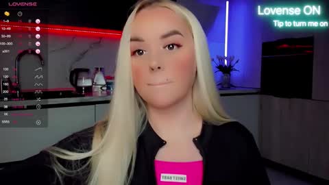 Lana online show from 01.13.25